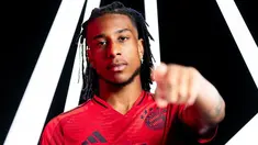 Bayern Munchen resmi memboyong penyerang sayap muda Michael Olise dari klub Premier League, Crystal Palace. (FOTO: instagram.com/fcbayern/)