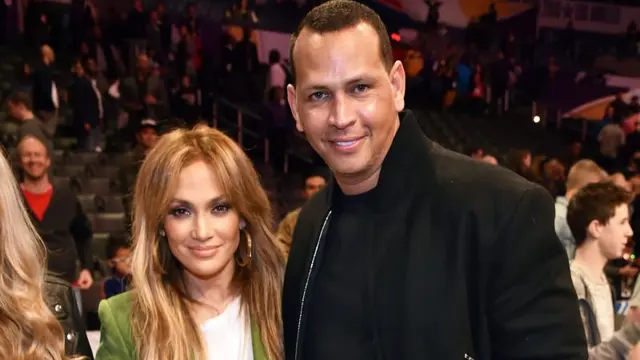 [Bintang] Jennifer Lopez - Alex Rodriguez