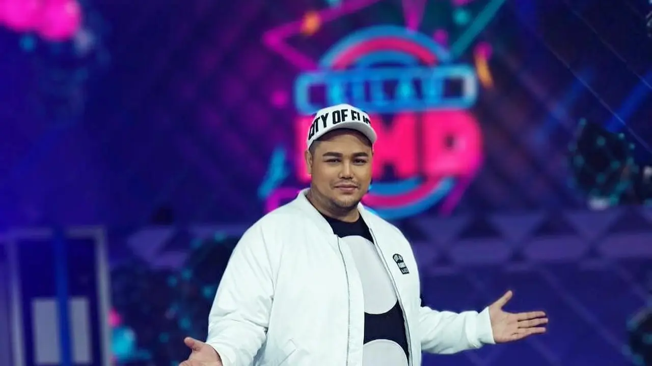 [Bintang] Ivan Gunawan dan Ayu Ting Ting