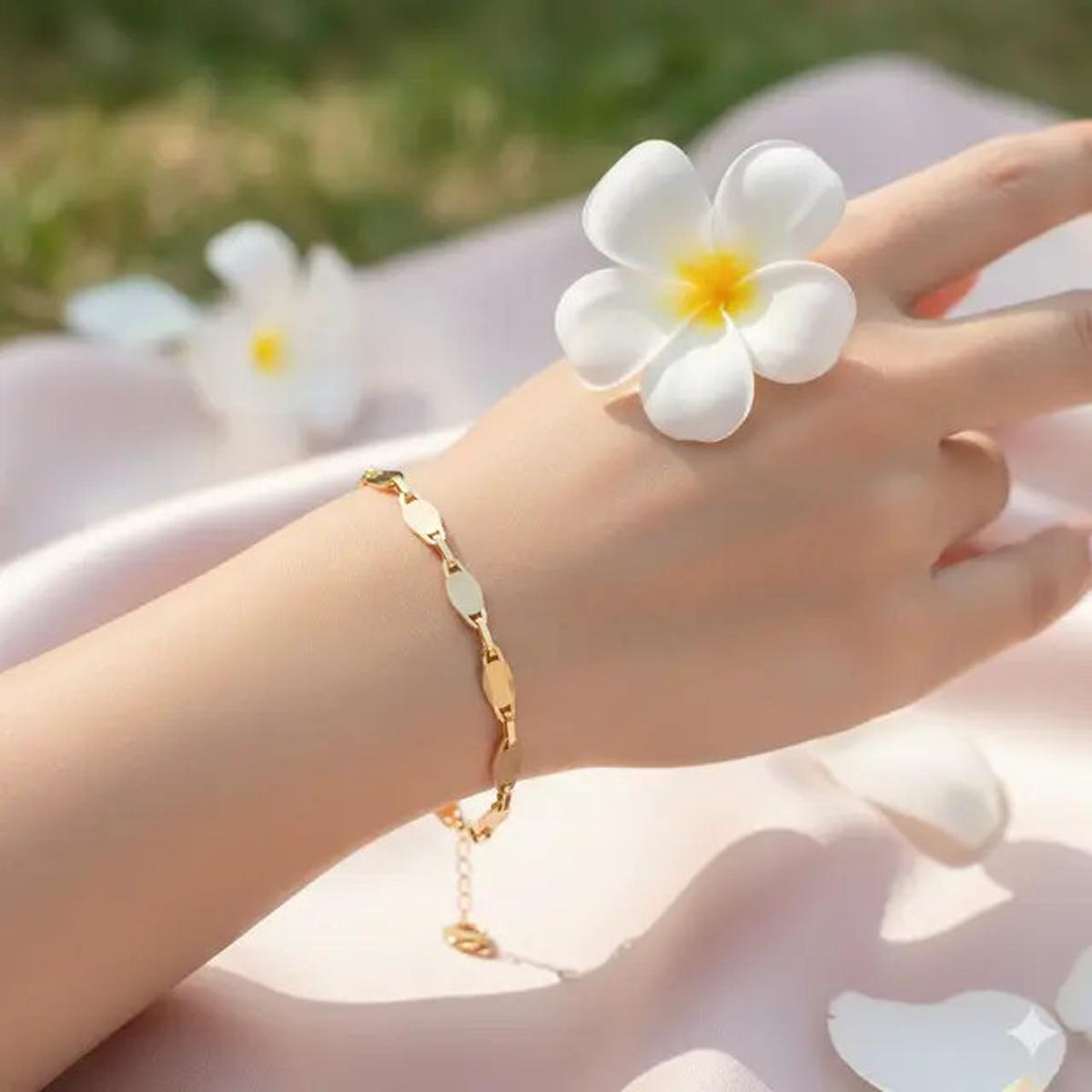 8 Model Gelang Emas 2 Gram untuk Lamaran &amp; Pernikahan, Mewah Tanpa Berlebihan
