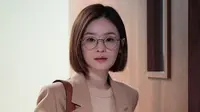 12 Model Rambut Pendek Wanita Sesuai Bentuk Wajah, Tren Elegan Masa Kini
