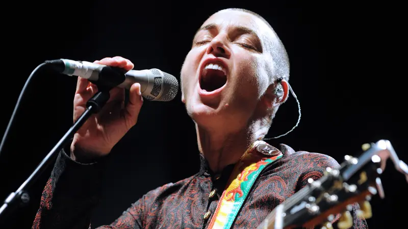 [Bintang] Sinead O'Connor