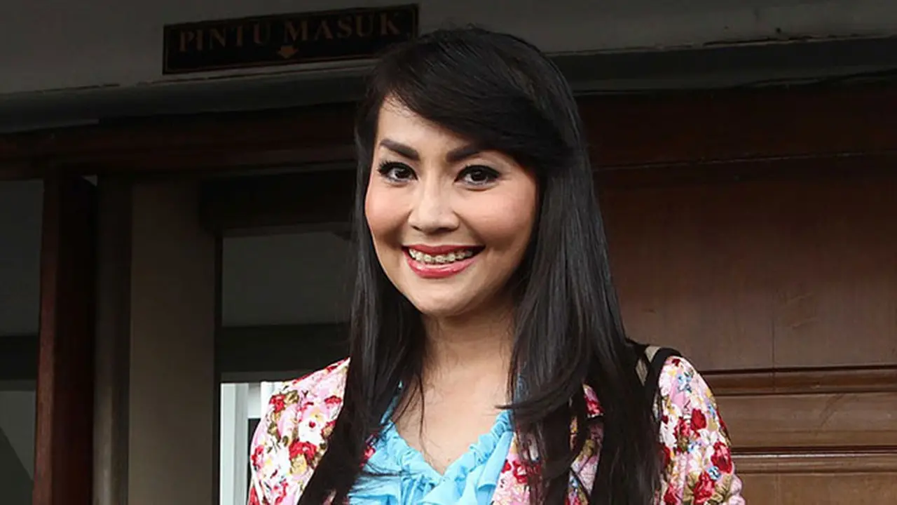 [Bintang] Tessa Kaunang