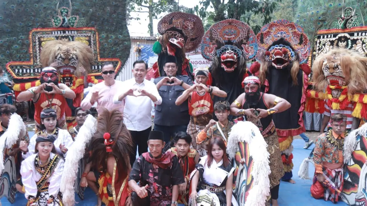 Festival dan Expo Sapi Jatim 2025: Gus Fawait Dorong Ekonomi Rakyat Lewat Sapi, Kopi, dan UMKM