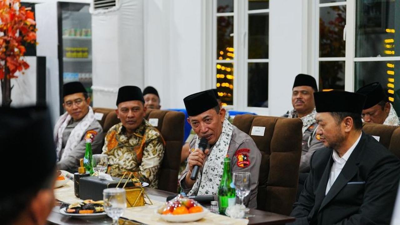 Tahukah Anda? Kapolri Tekankan Pentingnya Persatuan dan Kesatuan Bangsa di Ponpes An-Nur II Malang