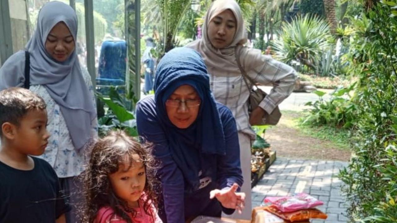 Sudin LH Edukasi Pengunjung Flona 2025: Ternyata, Begini Cara Efektif Pengelolaan Sampah Rumah Tangga!
