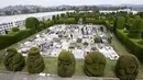 Tulcan, sebuah tempat pemakaman di Ekuador memberikan pengalaman unik bagi para pengunjungnya, Senin (2/11/2015). (Reuters/ Guillermo Granja)