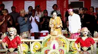 Presiden Kelima RI Megawati Soekarnoputri dalam acara pembukaan Pesta Kesenian Bali ke-45 tahun 2023 di Denpasar, Bali, Minggu (18/6/2023). (Foto: Dokumentasi PDIP).