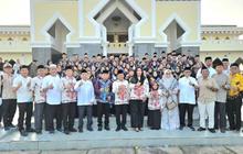 Pelepasan Haji Murung Raya: 73 Calon Jemaah Berangkat, Termuda 18 Tahun Tertua 69 Tahun