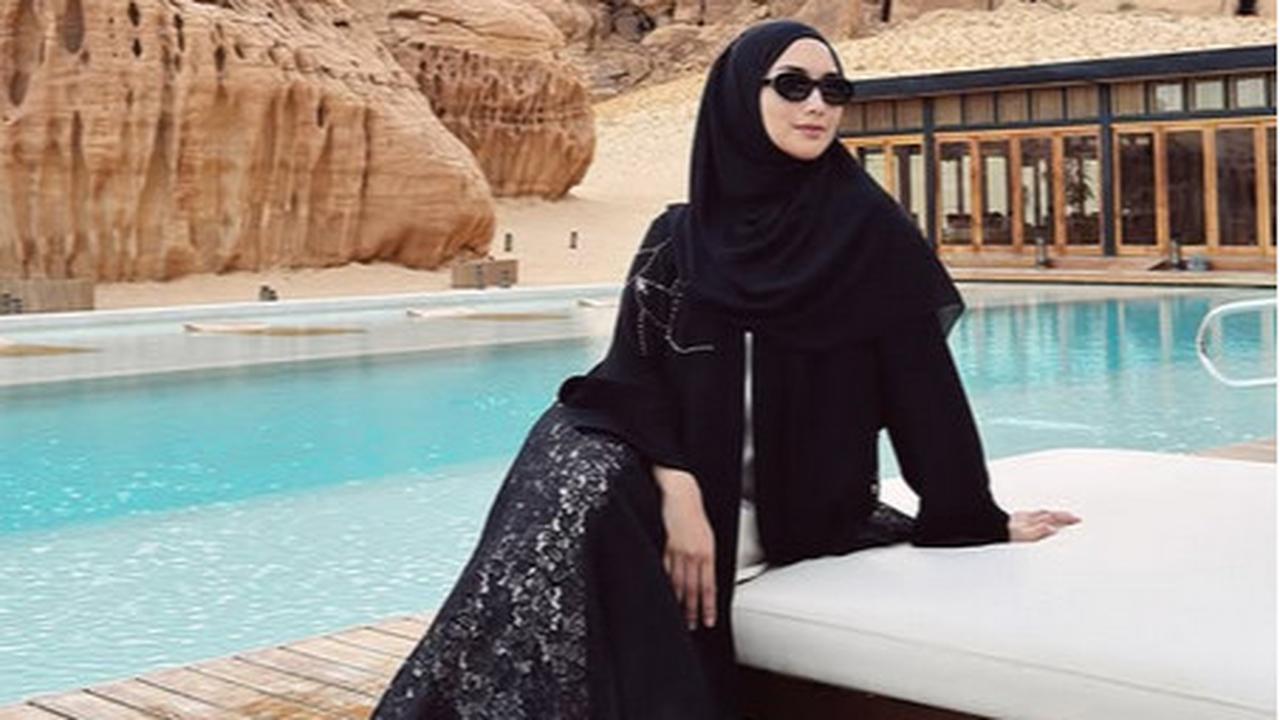 Secantik Bidadari, Potret Citra Kirana Kunjungi Al Ula - Keindahan Pemandangan Disebut Bak di Negeri Dongeng