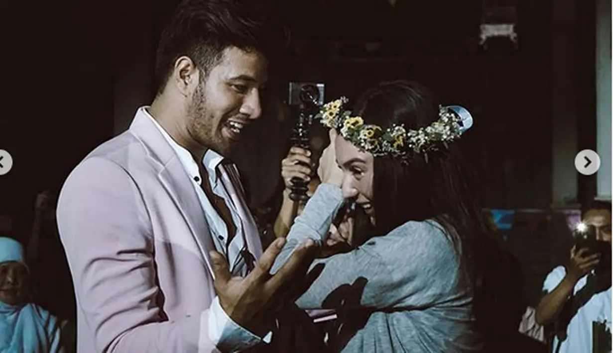 Ammar Zoni dan Irish Bella