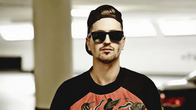 [Bintang] Robin Schulz