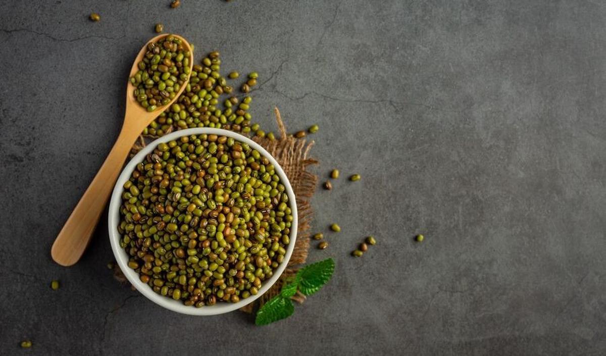 5.&nbsp;Menunjang Kehamilan yang Sehat: Kacang hijau memberikan asupan folat, zat besi, protein, dan serat yang dibutuhkan wanita hamil.