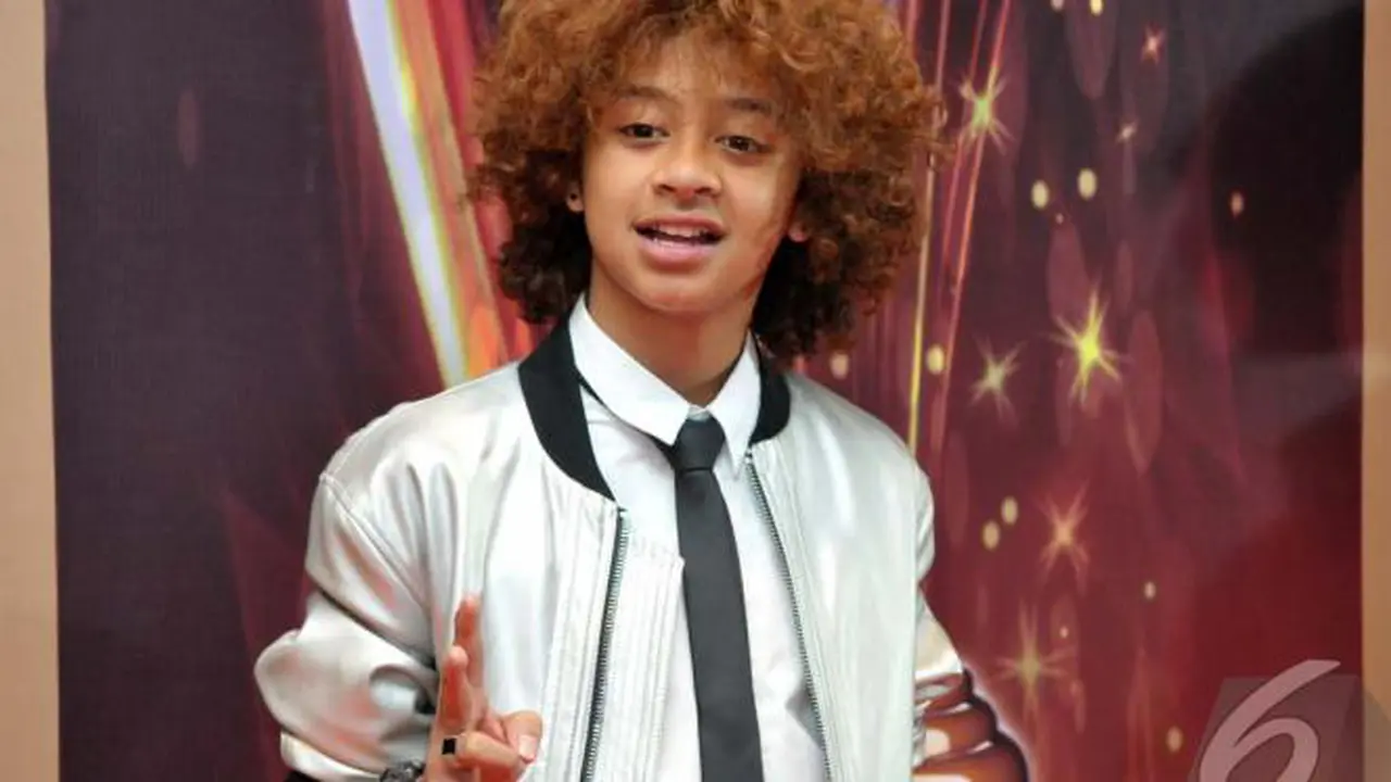 Bastian Steel Ungkap Alasan Sekolah Siang