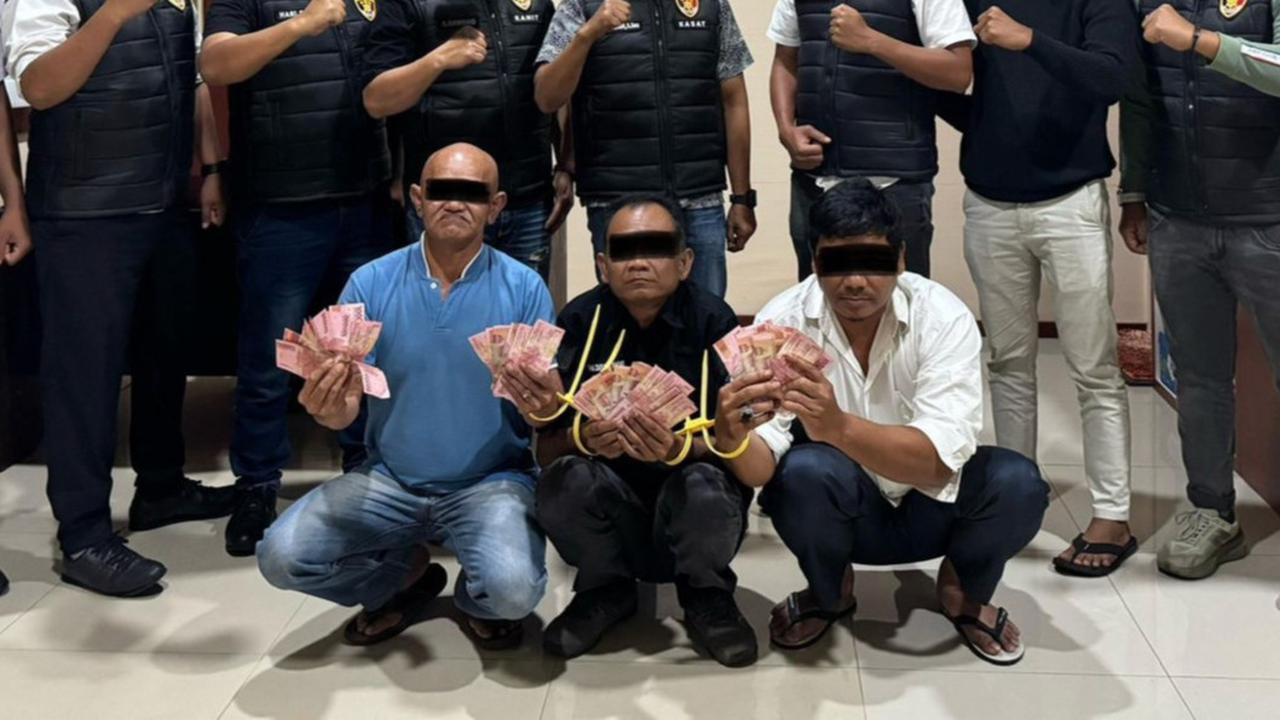 Mengaku Wartawan, Tiga Pria di Aceh Peras Aparatur Desa Rp15 Juta Modus Sebarkan Dugaan Penyalahgunaan Dana Desa