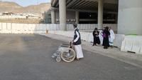 Layanan jasa pendorong kursi roda di Masjidil Haram. (Foto: MCH Makkah)