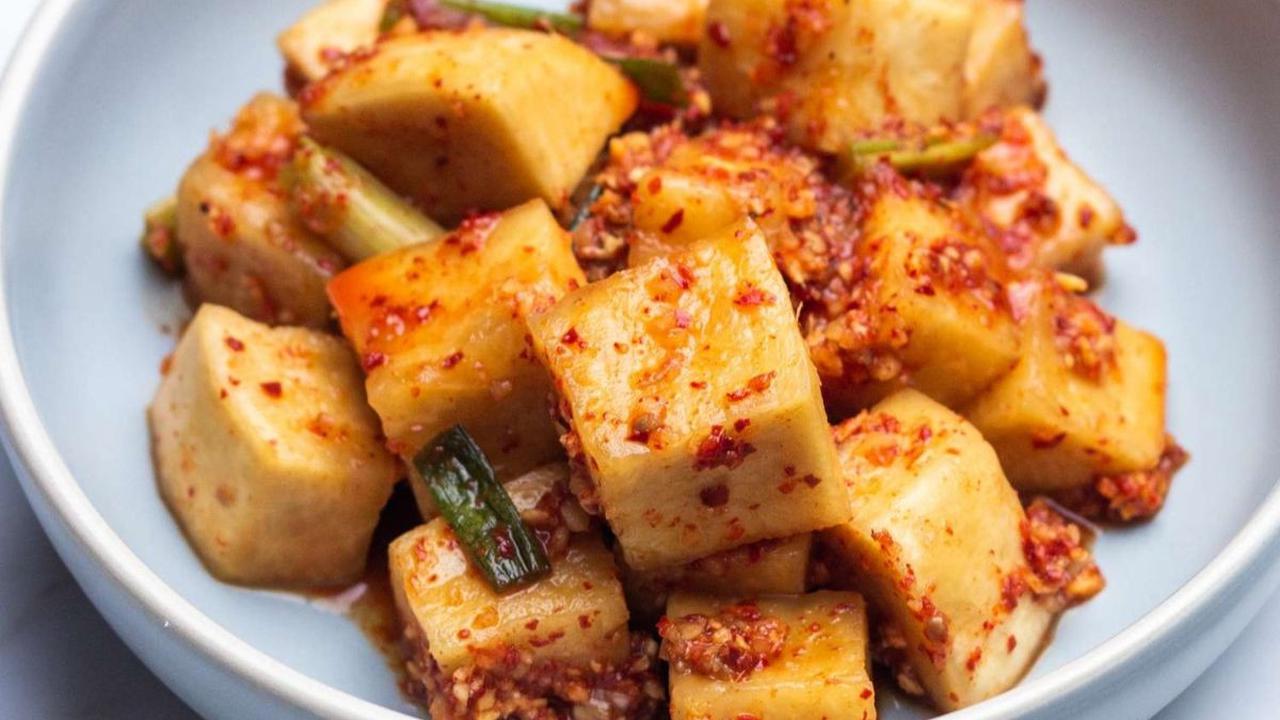 9.&nbsp;Kkakdugi Kimchi