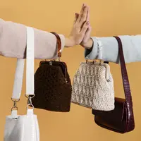 Ilustrasi barang mewah (copyright Freepik)