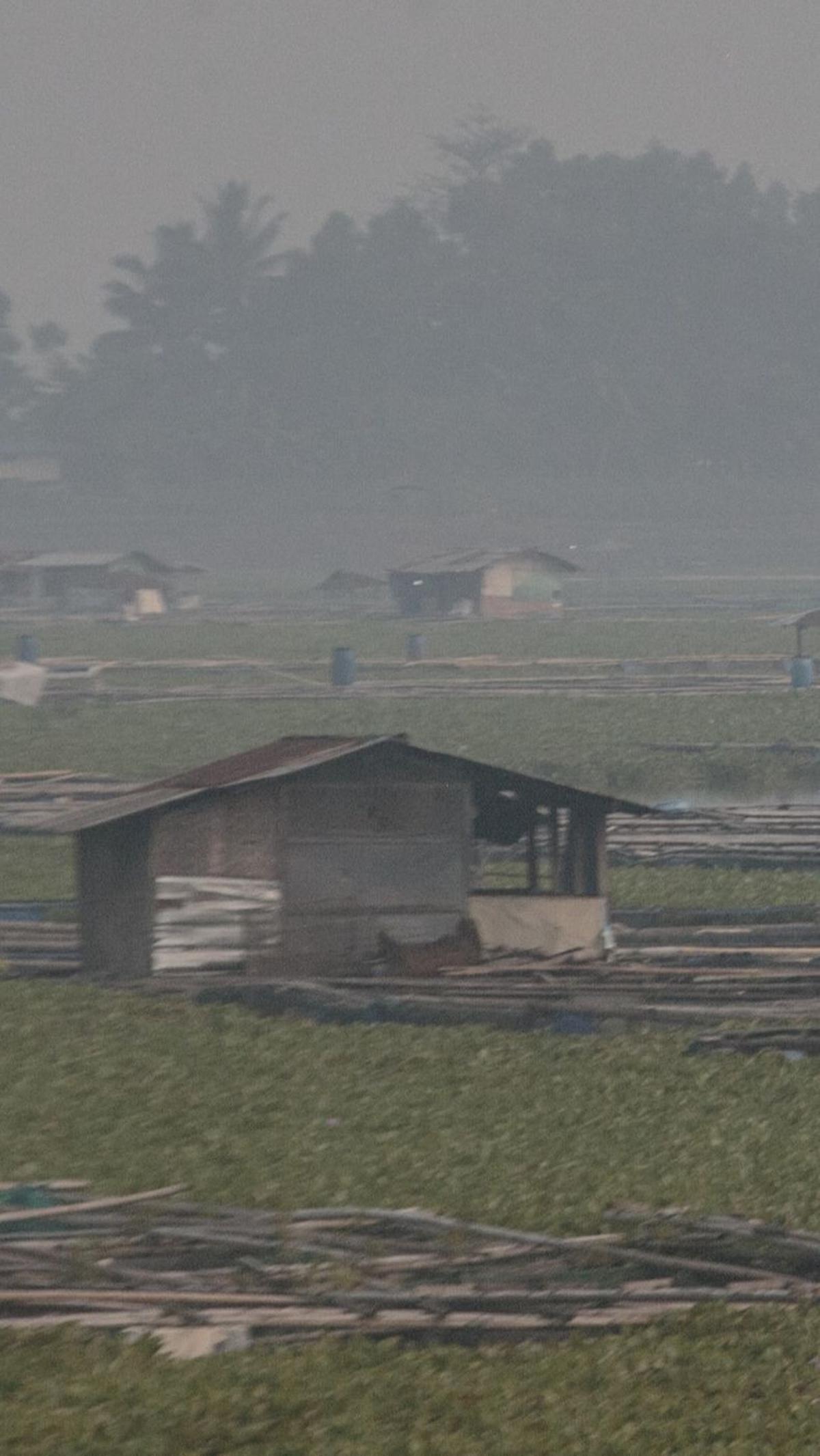 Warga terdampak juga sudah disiapkan bantuan sembako karena sebagian dari mereka tidak dapat bekerja karena musibah kebakaran TPA Sarimukti.