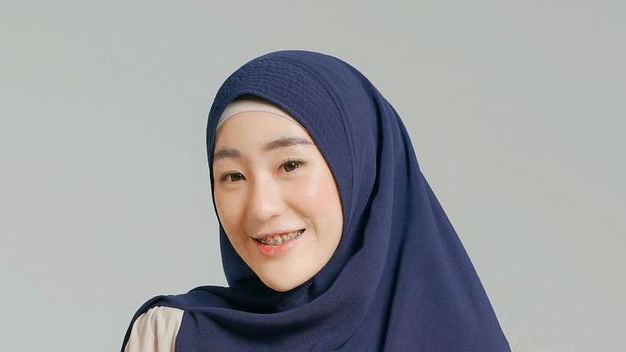 Lika Liku Perjalanan Cinta Larissa Chou hingga Akhirnya Menikah dengan Ikram Rosadi