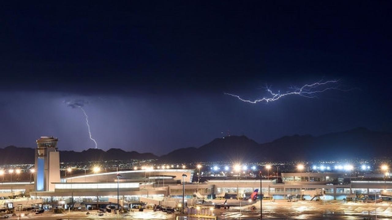Menyaksikan dahsyatnya badai terjang wilayah Las Vegas