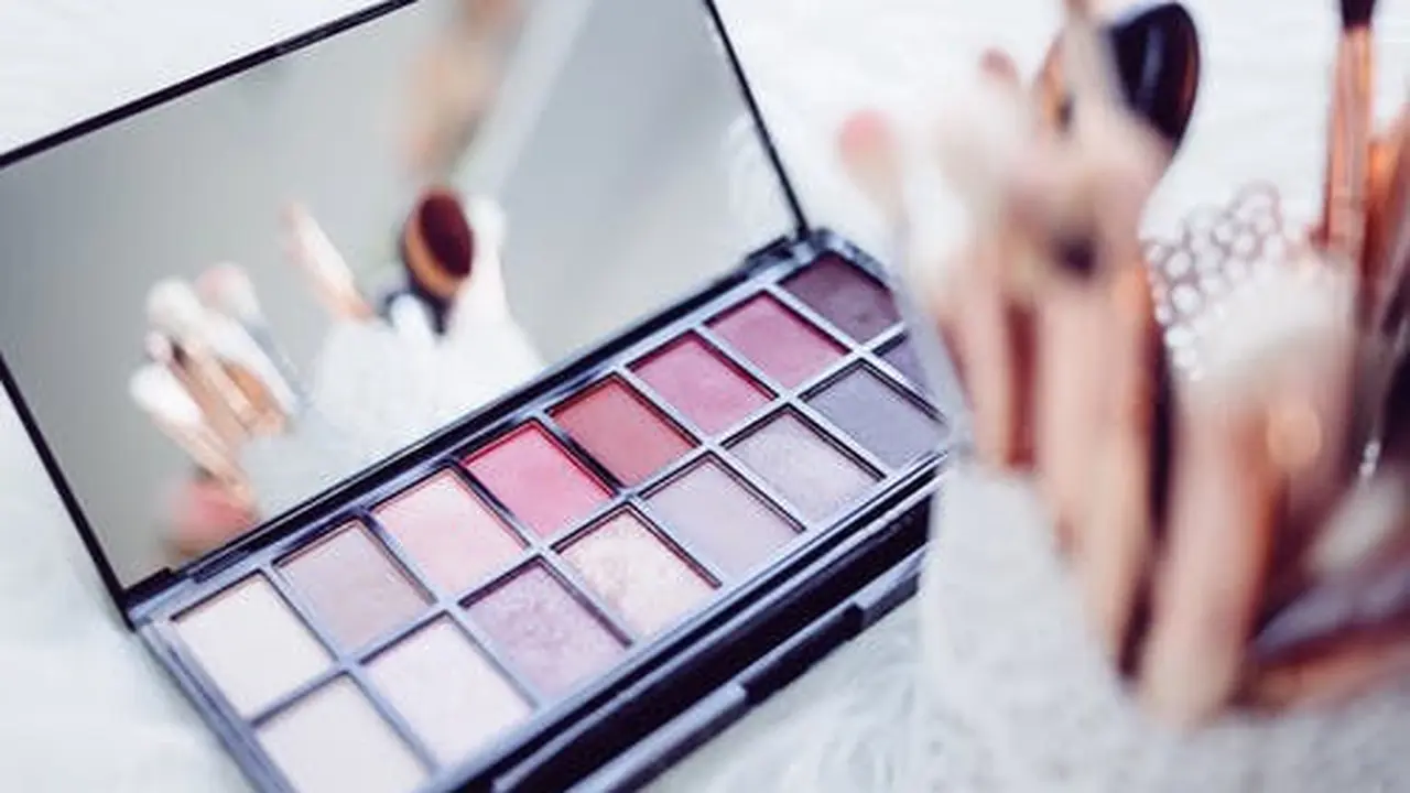 Eyeshadow Makeup