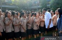 Bupati Gianyar Salurkan 1.000 Beasiswa Gianyar 2026, Dukung Peningkatan SDM Lokal