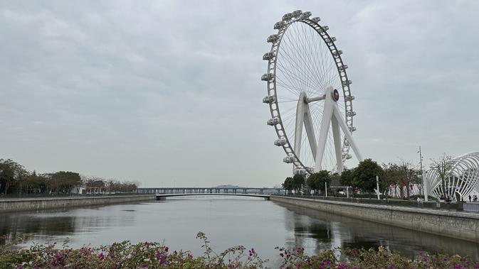 Laporan Liputan6.com dari Shenzhen: Laut, Roda Raksasa, dan Siang yang Sejuk