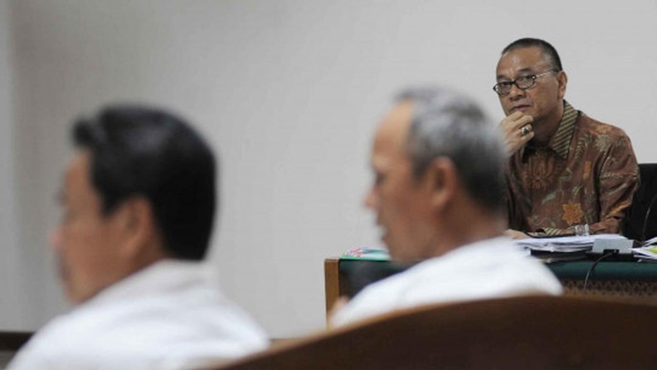 Wafid Muharam dan Dedi Kusdinar bersaksi di sidang Rizal Abdullah