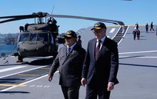 FOTO: Di Atas Kapal Induk HMAS Canberra, Prabowo dan Albanese Tegaskan Komitmen Baru Indonesia–Australia untuk Perdamaian Kawasan