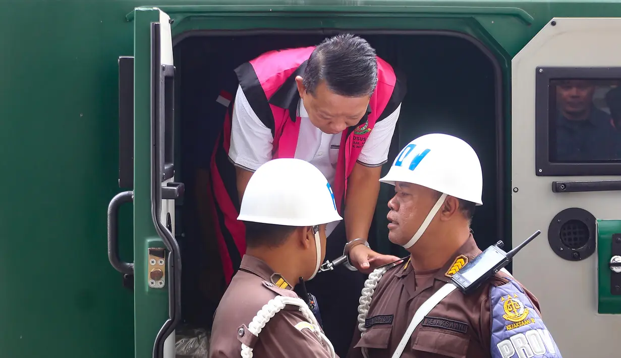 Eks Jaksa Agung Muda Tindak Pidana Khusus (Jampidsus) Febrie Adriansyah  saat tiba di Gedung kejaksaan Agung, Jakarta, Kamis, 3 September 2026. (KLY/Arie Basuki)