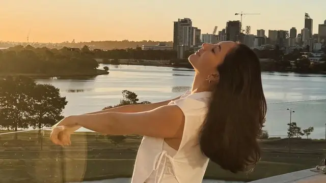 Outfit Jessica Mila Rayakan Natal Sekaligus Liburan Akhir Tahun di Australia. [@jscmila]