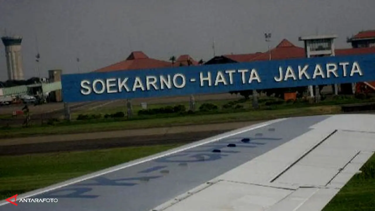 bandara-soeta-130617b.jpg