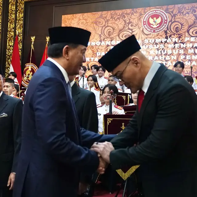 Potret Deddy Corbuzier Dilantik Jadi Staf Khusus Kementerian Pertahanan