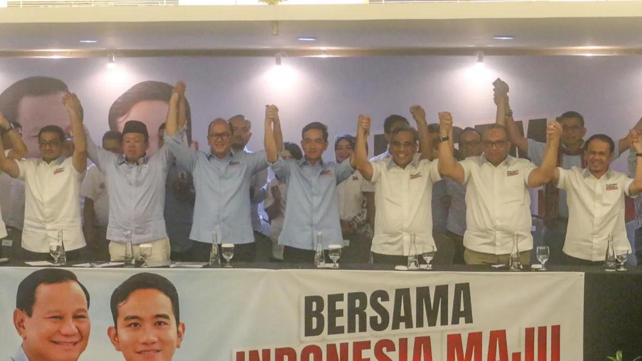 Deklarasi tersebut juga mengungkap Timses Prabowo-Gibran yang terdiri dari kader partai politik Koalisi Indonesia Maju, yakni purnawirawan polisi dan TNI, ulama hingga kelompok relawan.