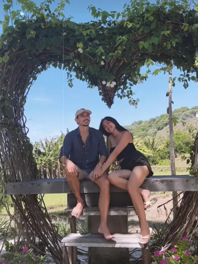 Jessica Iskandar baru saja merayakan hari jadi pernikahan yang ke-1 tahun