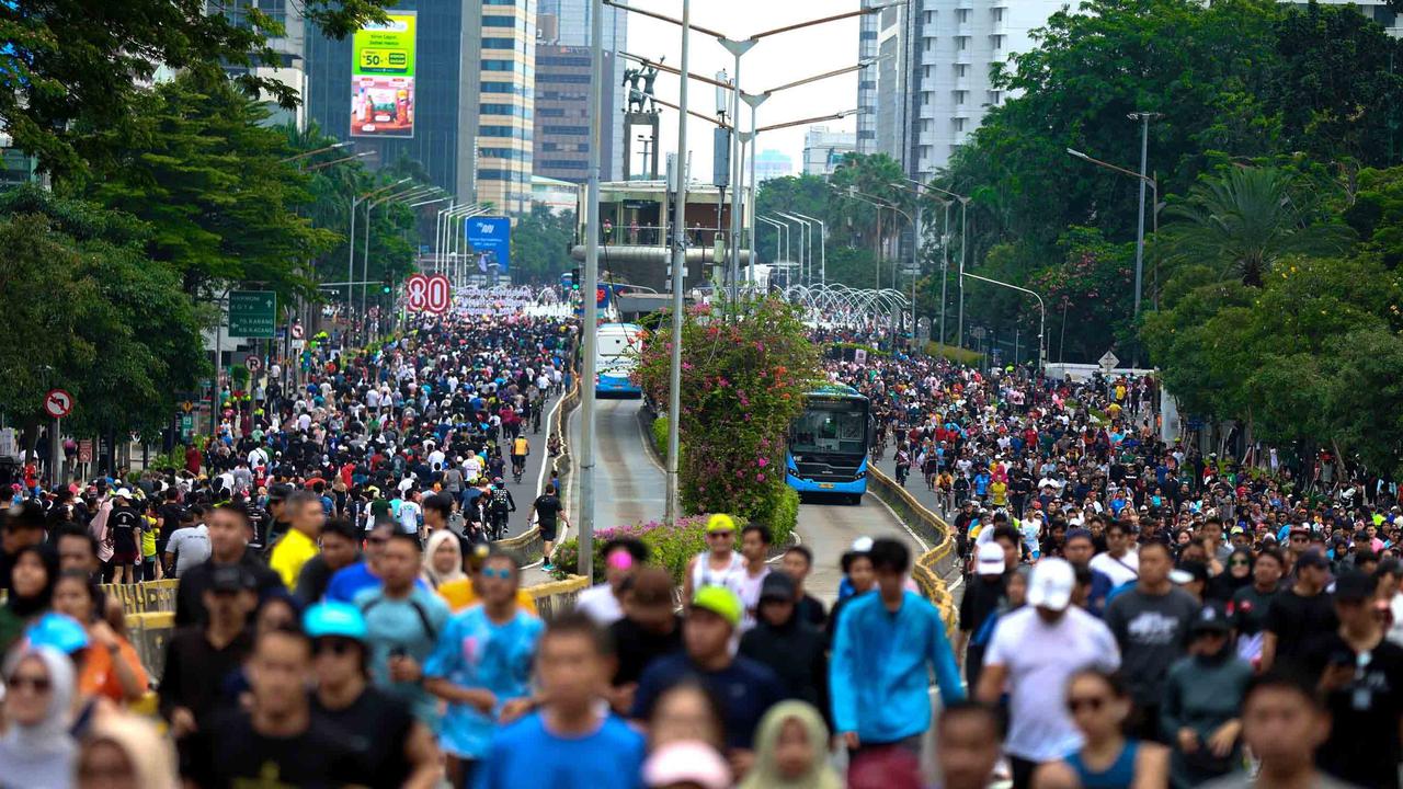 FOTO: CFD Jakarta Kembali Bergairah, Warga Sesalkan Aksi Demonstrasi Anarkis