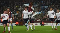 Duel perempat final Piala Liga 2019 Aston Villa vs Liverpool di Villa Park, Birmingham (18/12/2019). (AFP/Paul Ellis)
