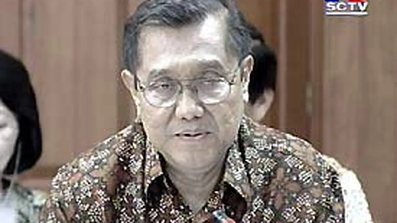 060804cBuyat.jpg