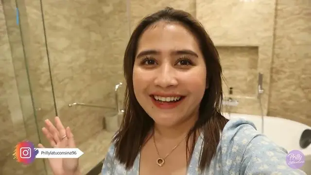 Prilly Latuconsina