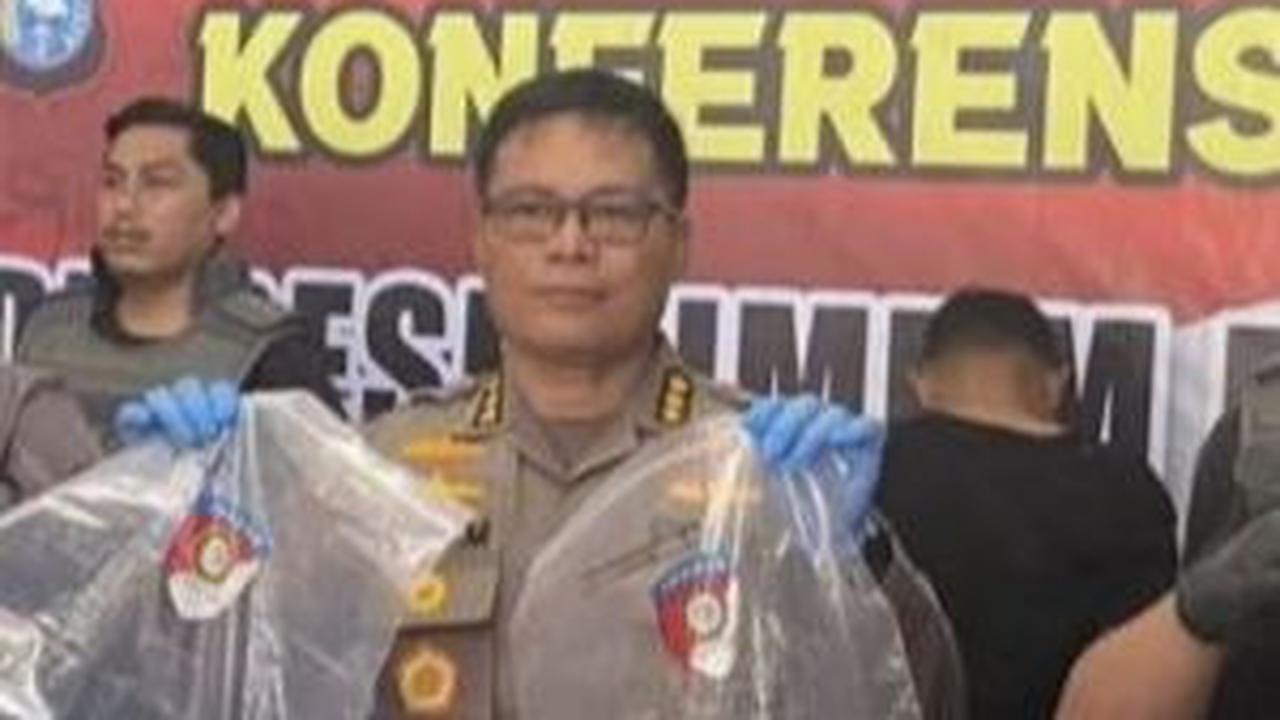 Bak Film Action, Polisi Tembak Mati Perampok Usai Baku Tembak di Dalam Rumah Pelaku