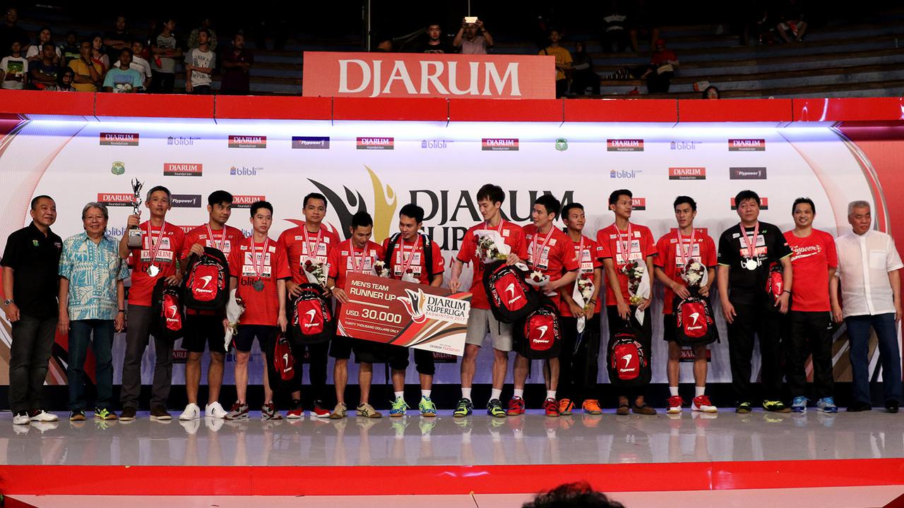 Tim putra PB Djarum harus puas dengan peringkat 2 di Superliga Badminton 2017. 