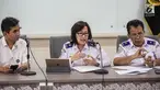 Dirjen Perhubungan Udara Polana B Pramesti memberikan keterangan terkait harga tiket pesawat di Gedung Kementerian Perhubungan, Jakarta, Kamis (16/5/2019). Pemerintah telah memutuskan menurunkan Tarif Batas Atas (TBA) tiket pesawat sebesar 12 sampai 16 persen. (Liputan6.com/Faizal Fanani)