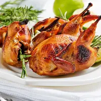 ilustrasi burung puyuh goreng/nelea33/Shutterstock