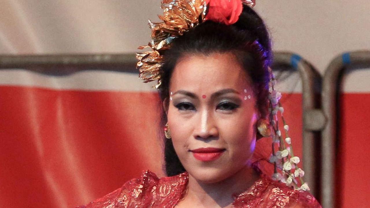 Asia Fest 2023 menampilkan warna-warna Asia, cita rasa masakan yang lezat, aroma rempah-rempah, model pakaian dan lagu-lagu tradisional.