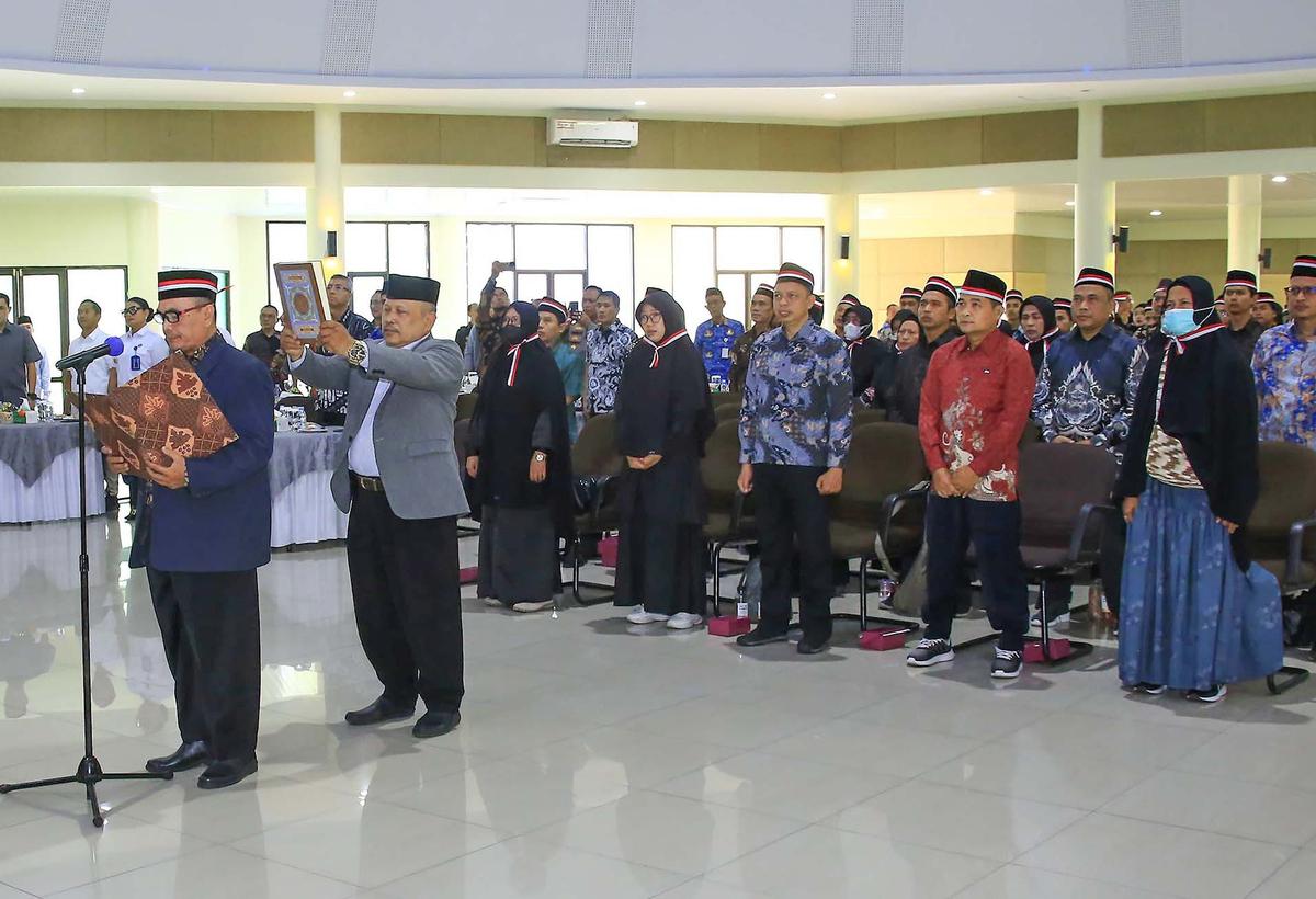 FOTO: 58 Eks Anggota NII di Tangerang Ikrar Setia ke NKRI