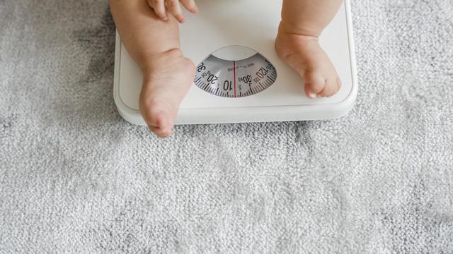 9 Alasan Anak Alami Obesitas, Salah Satunya Kebiasaan Makan Keluarga