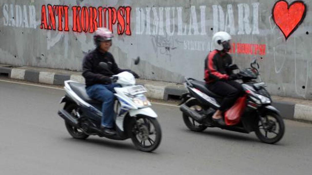 Mural bertema HAM dan anti-korupsi terlukis di dinding Ibu Kota