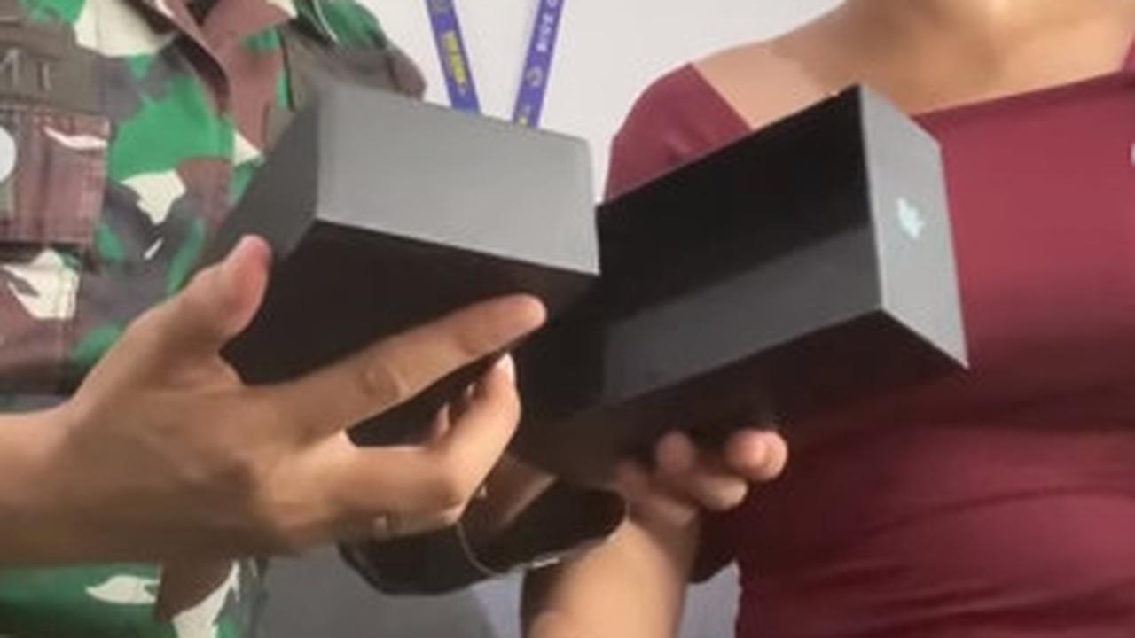 Saking Bahagianya Dapat Surprise Kehamilan Istri
