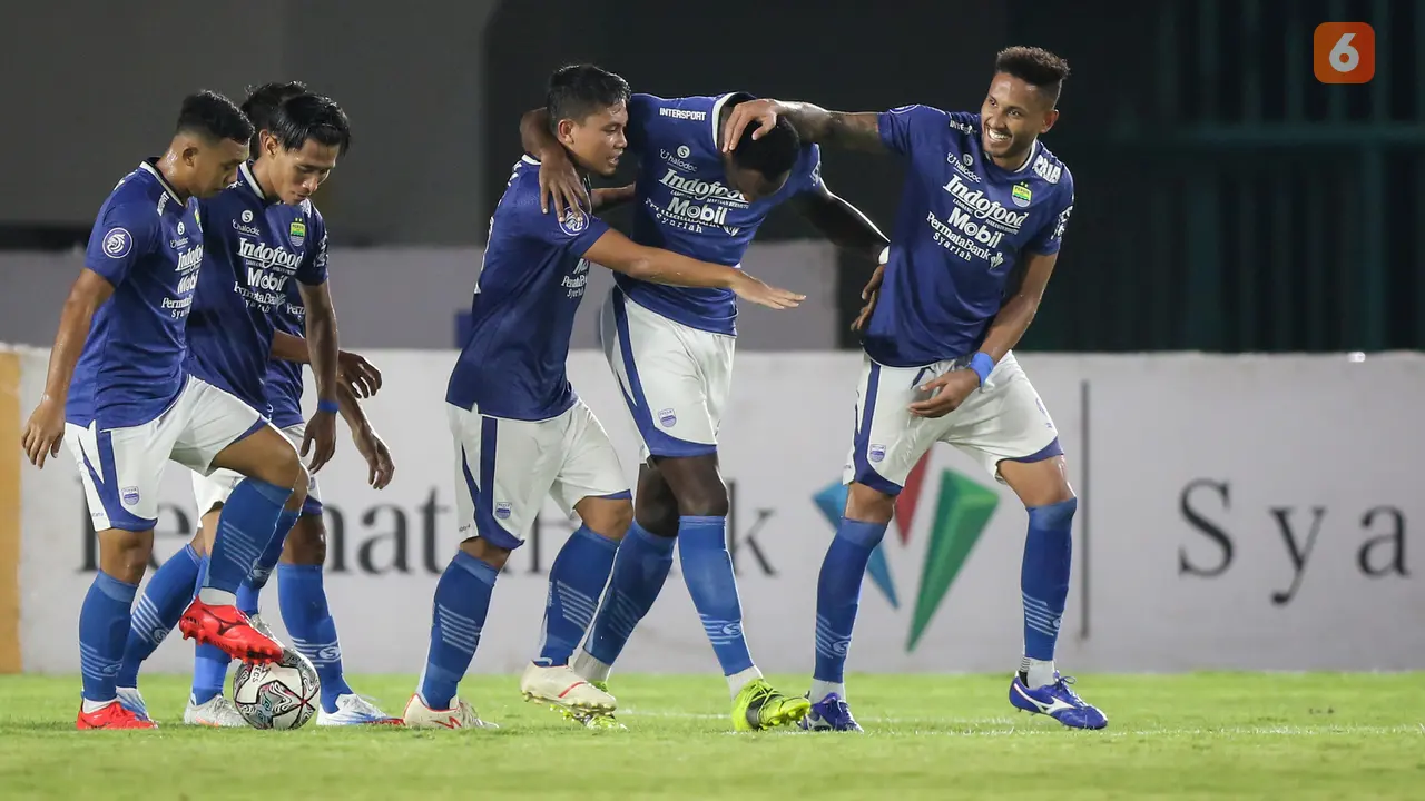 BRI Liga 1 2021: Persib Bandung vs Persipura Jayapura